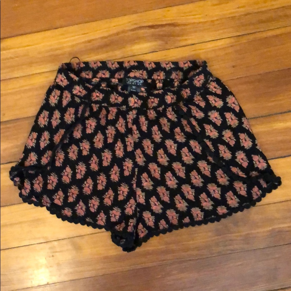 Topshop Flower shorts